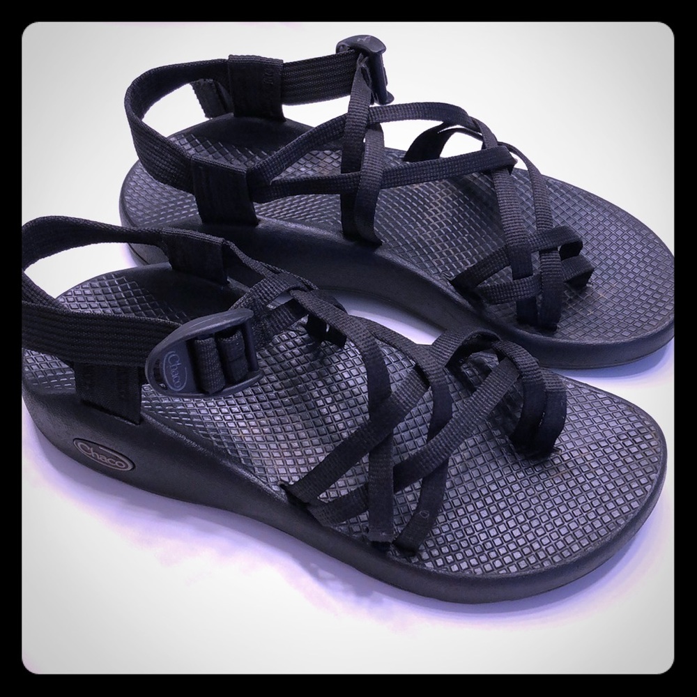 Women’s Chacos size 8M